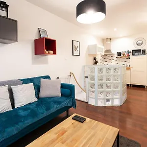 la-parenthese-appartement-familial-centre-ville-calme-wifi-t2.inbrittany.com/